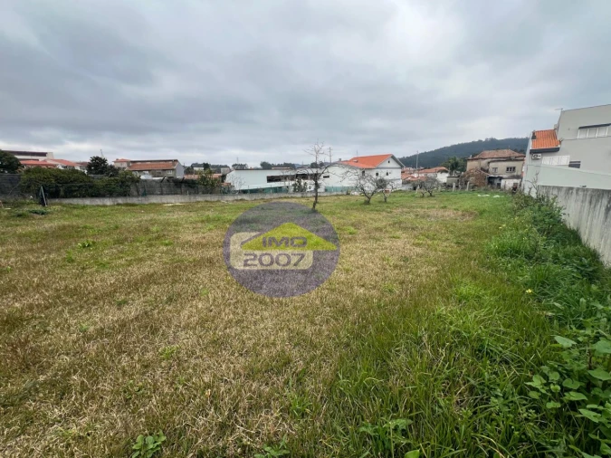 Moradia T3 para Venda em Nogueira da Regedoura Foto 13