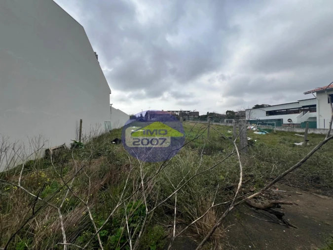 Moradia T3 para Venda em Nogueira da Regedoura Foto 17