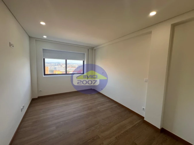 Apartamento T2 para Venda em Santa Marinha e São Pedro da Afurada Foto 15