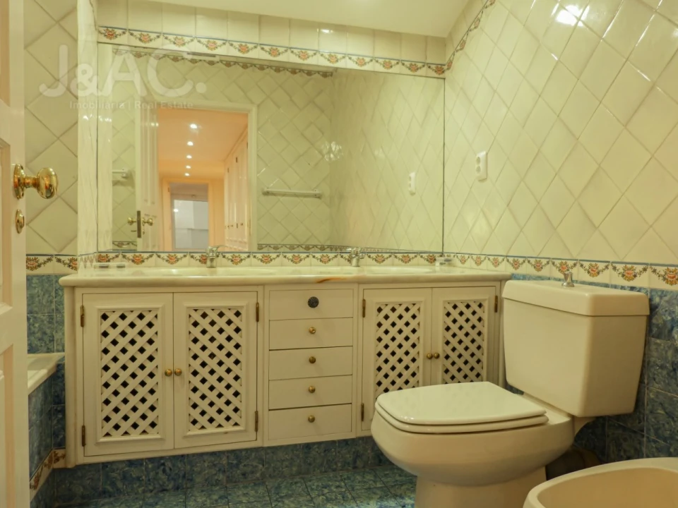 Apartamento T4 para Arrendamento em Cascais e Estoril Foto 36