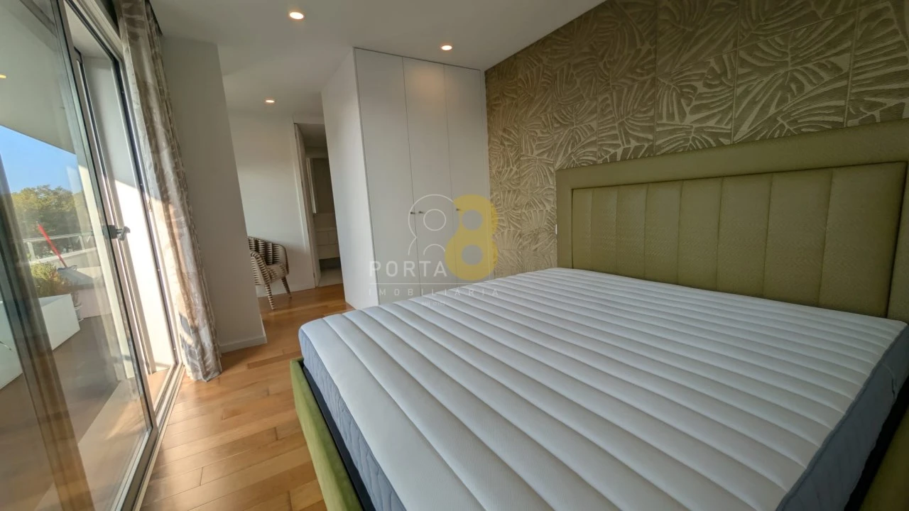 Apartamento T4 para Venda em Matosinhos e Leça da Palmeira Foto 11