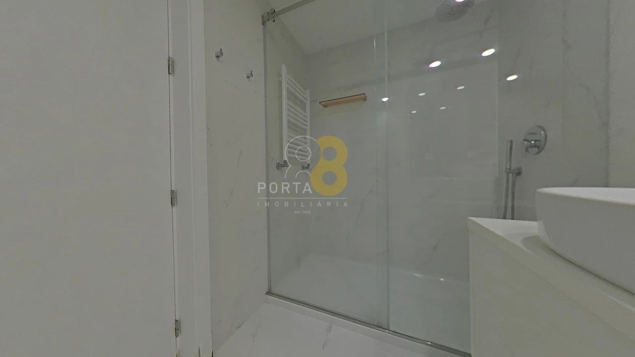 Apartamento T4 para Venda em Matosinhos e Leça da Palmeira Foto 17