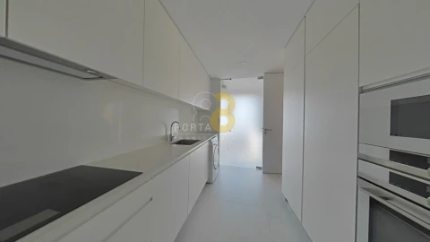 Apartamento T4 para Venda em Matosinhos e Leça da Palmeira