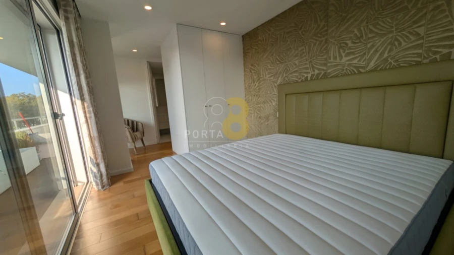 Apartamento T4 para Venda em Matosinhos e Leça da Palmeira Foto 11