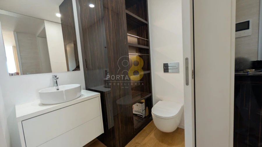 Apartamento T4 para Venda em Matosinhos e Leça da Palmeira Foto 20