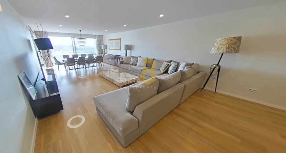 Apartamento T4 para Venda em Matosinhos e Leça da Palmeira Foto 3