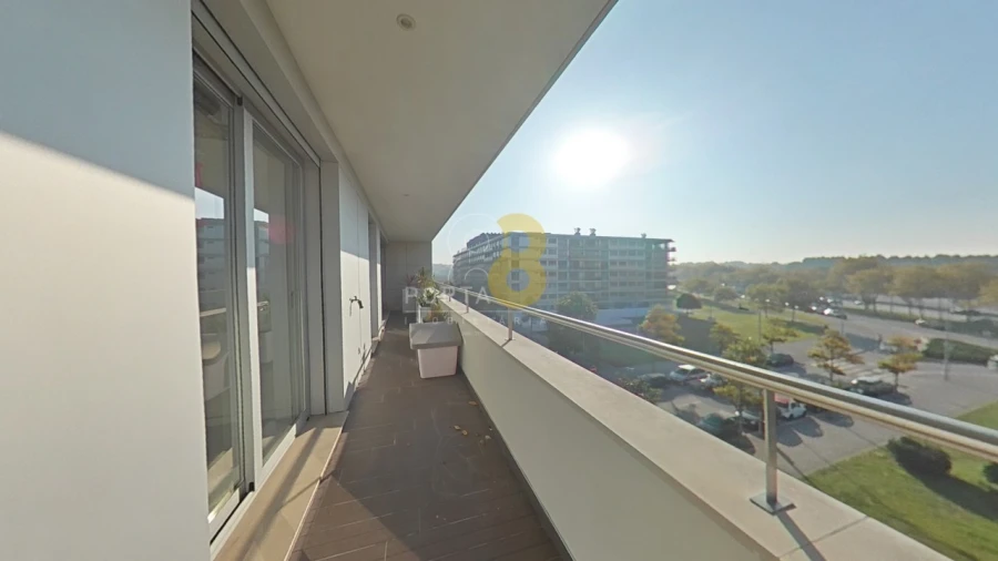 Apartamento T4 para Venda em Matosinhos e Leça da Palmeira Foto 1