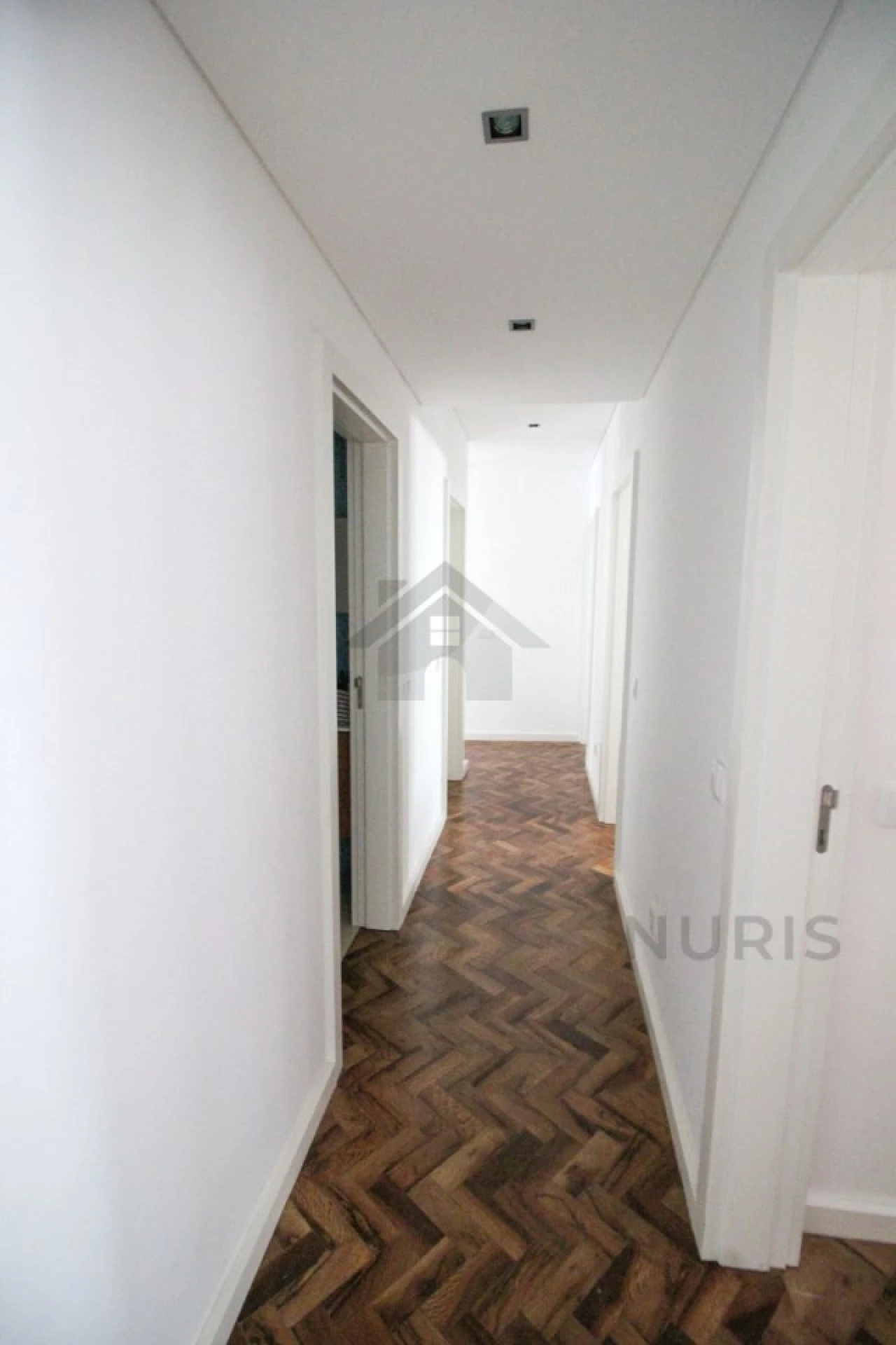 Apartamento T4 para Venda em Portimão Foto 13