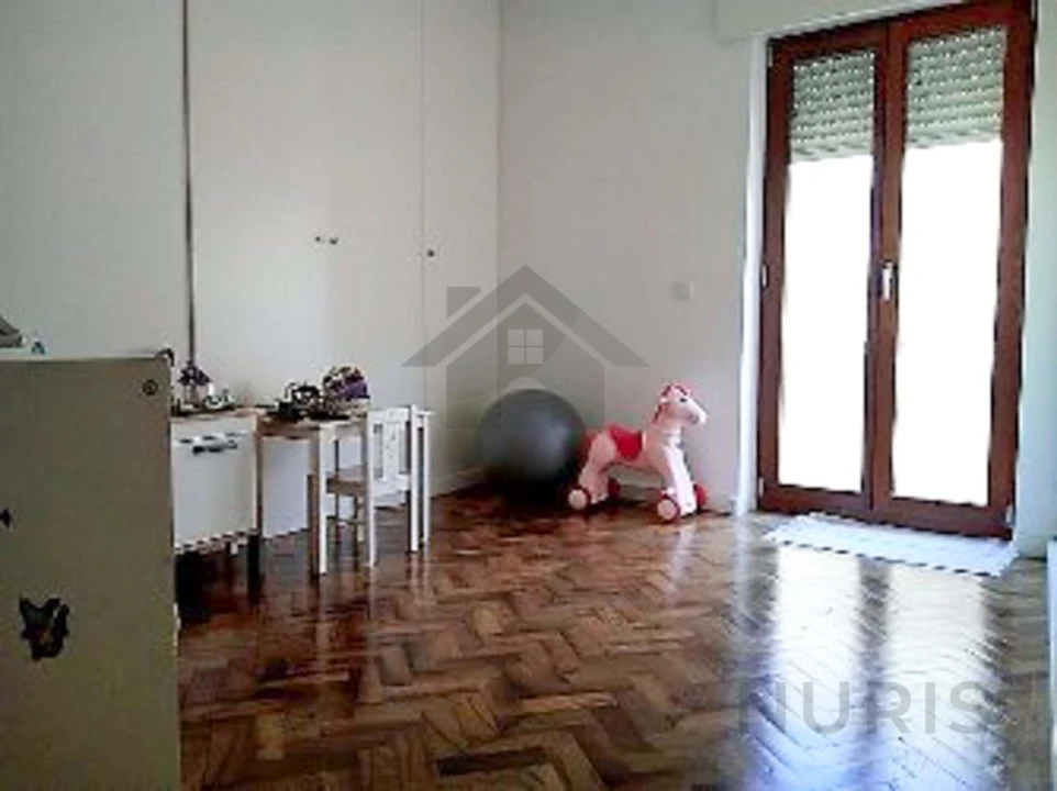 Apartamento T4 para Venda em Portimão Foto 21