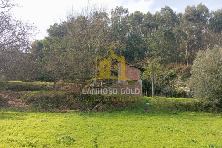 Terreno Misto para Venda em Águas Santas e Moure Foto 9