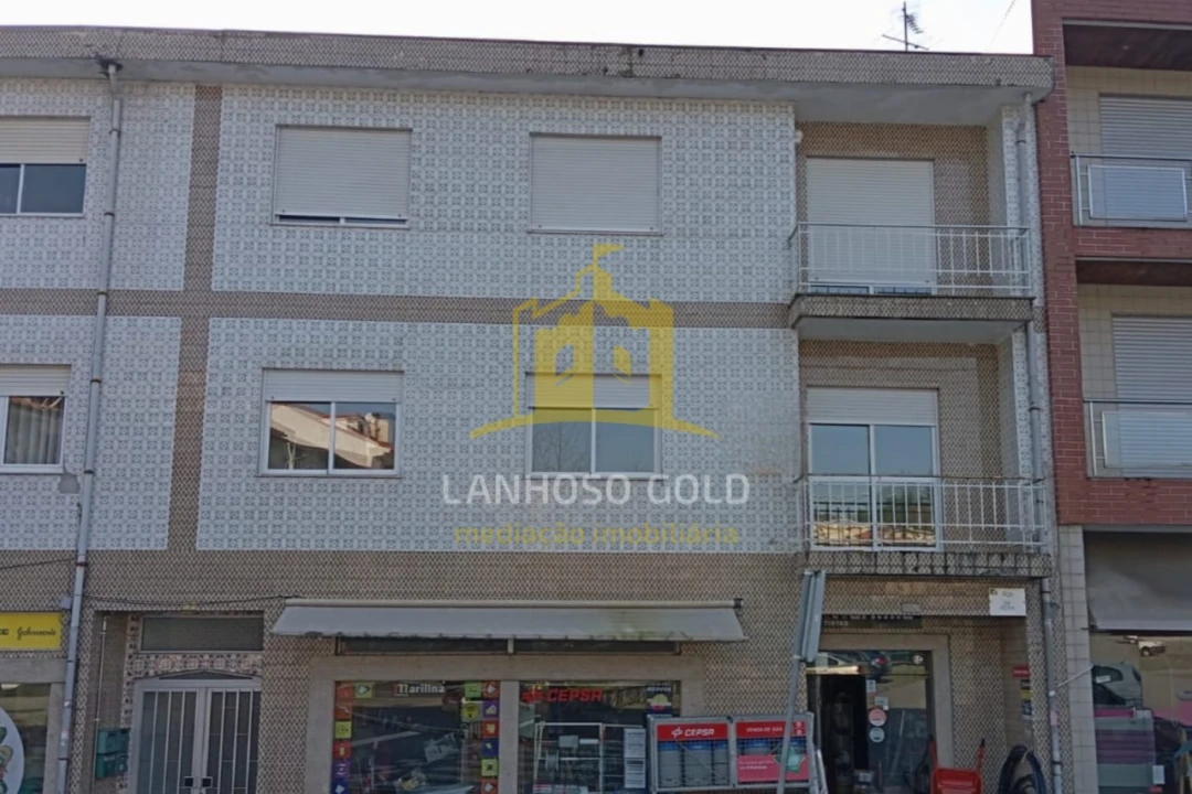Apartamento T3 para Venda em Povoa de Lanhoso (N. Senhora do Amparo) Foto 1