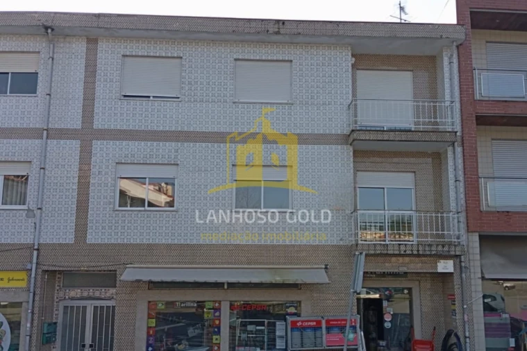 Apartamento T3 para Venda em Povoa de Lanhoso (N. Senhora do Amparo) Foto 1