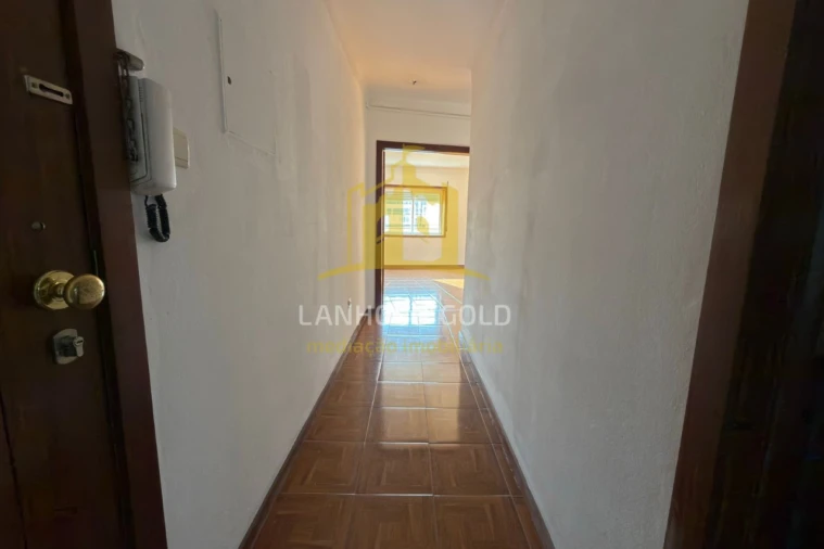 Apartamento T3 para Venda em Povoa de Lanhoso (N. Senhora do Amparo) Foto 5