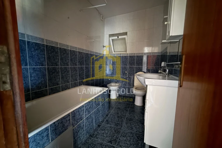 Apartamento T3 para Venda em Povoa de Lanhoso (N. Senhora do Amparo) Foto 6
