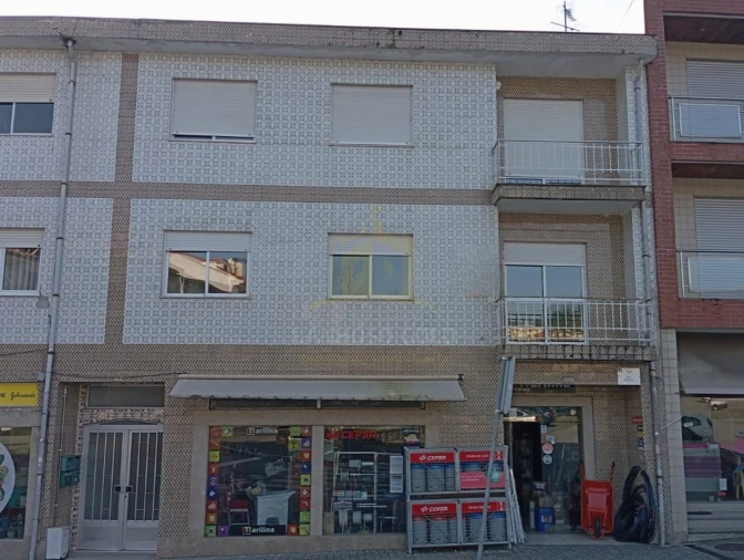 Apartamento T3 para Venda em Povoa de Lanhoso (N. Senhora do Amparo)