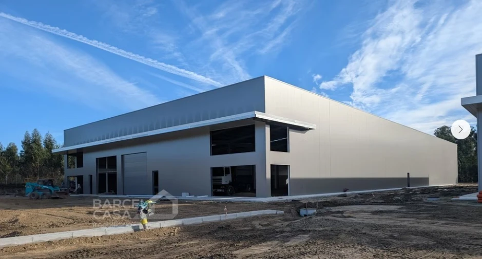 Armazém para Venda em Silveiros e Rio Covo (Santa Eulália) Foto 2