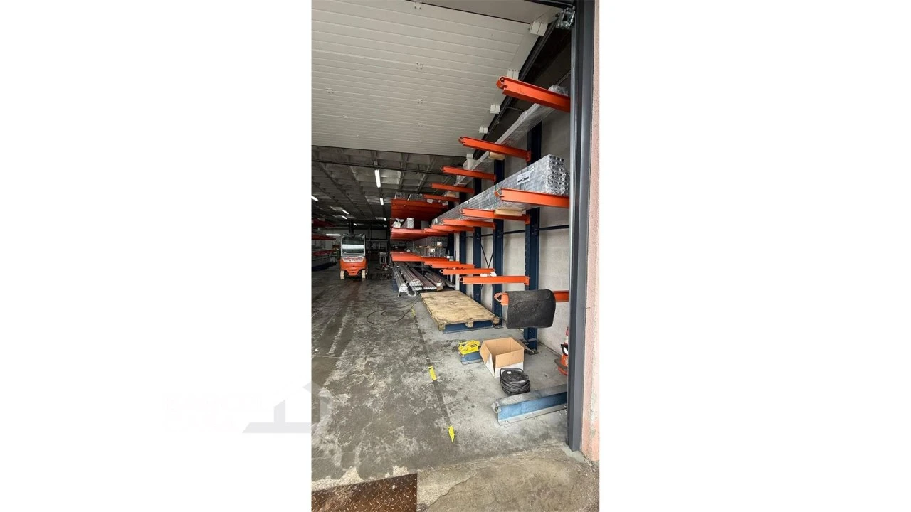 Armazém para Arrendamento em Sequeira Foto 13