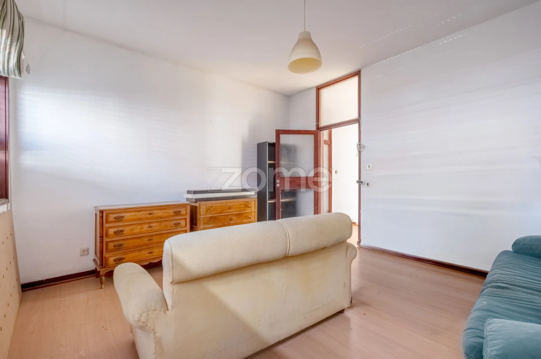 Apartamento T4 para Venda em Cedofeita, Santo Ildefonso, Sé, Miragaia, São Nicolau e Vitória Foto 12