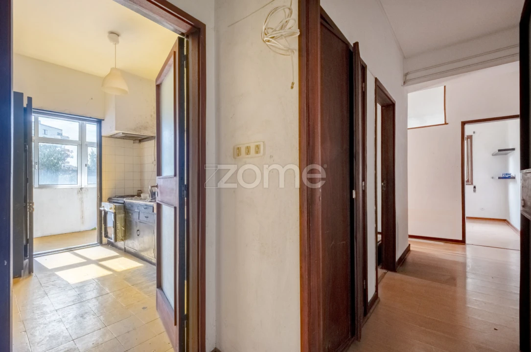 Apartamento T4 para Venda em Cedofeita, Santo Ildefonso, Sé, Miragaia, São Nicolau e Vitória Foto 13