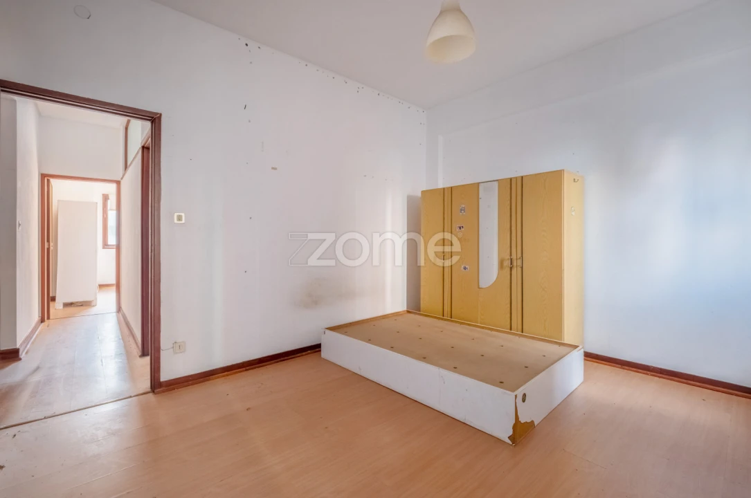 Apartamento T4 para Venda em Cedofeita, Santo Ildefonso, Sé, Miragaia, São Nicolau e Vitória Foto 32