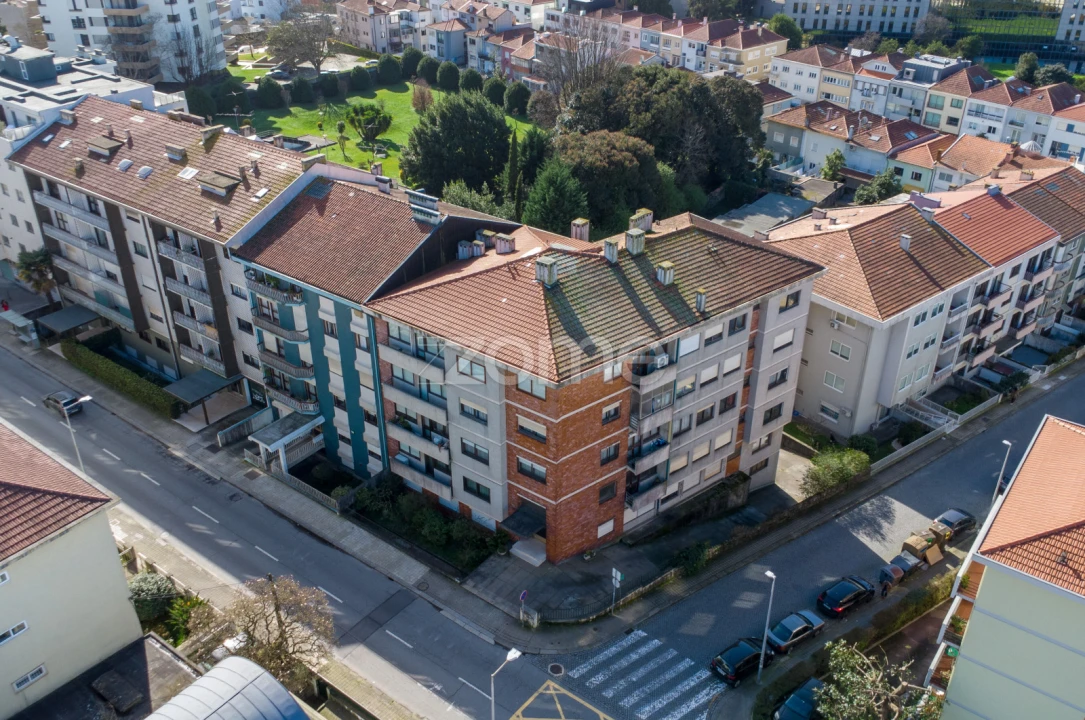 Apartamento T4 para Venda em Cedofeita, Santo Ildefonso, Sé, Miragaia, São Nicolau e Vitória Foto 37