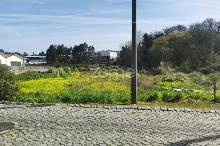 Terreno para Venda em Serzedo e Perosinho Foto 11