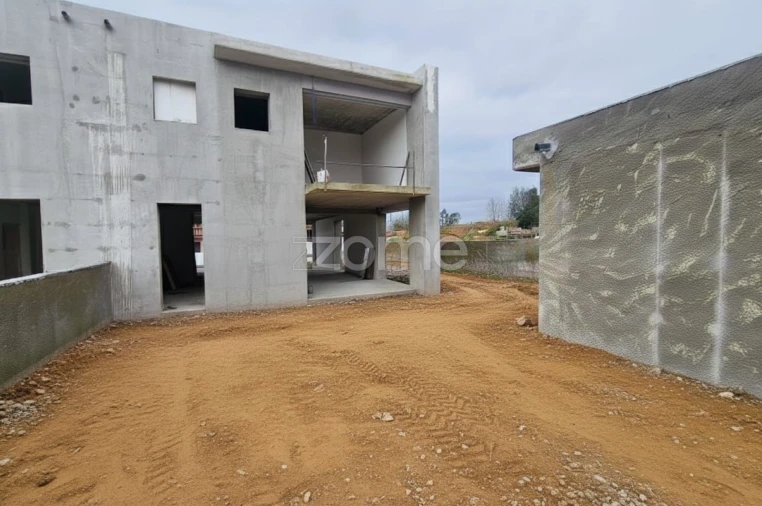 Moradia T3 para Venda em Campos e Vila Meã Foto 14