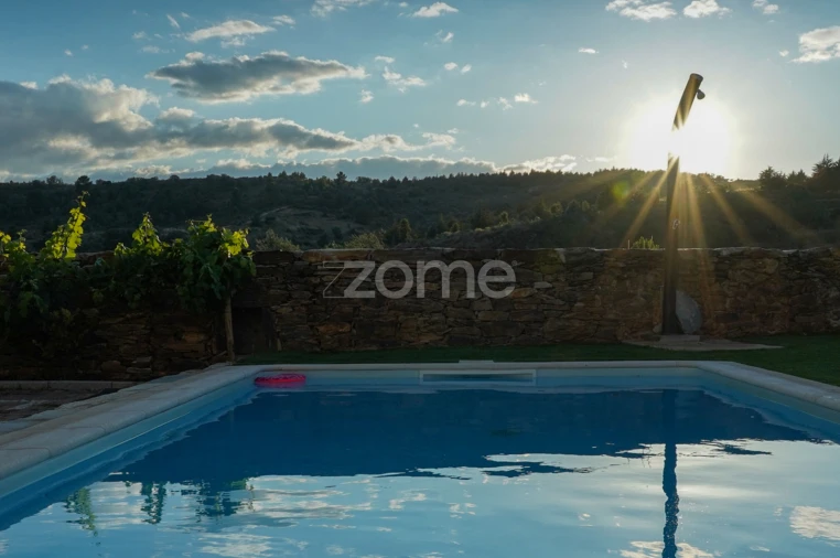 Moradia T4 para Venda em Mascarenhas Foto 15