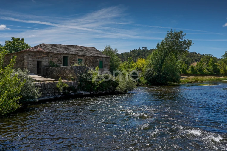 Moradia T4 para Venda em Mascarenhas Foto 6