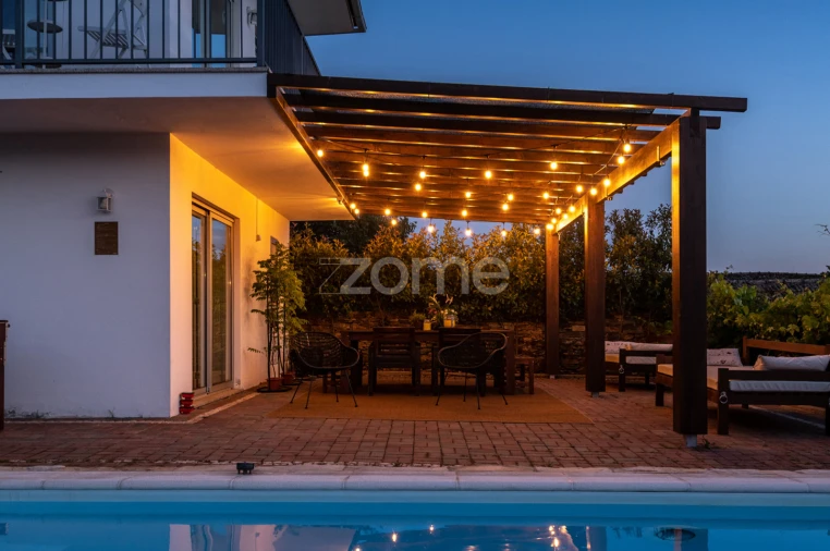 Moradia T4 para Venda em Mascarenhas Foto 19