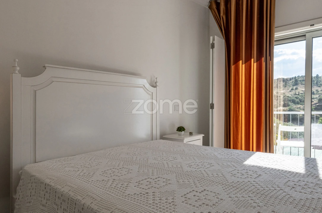 Moradia T4 para Venda em Mascarenhas Foto 33