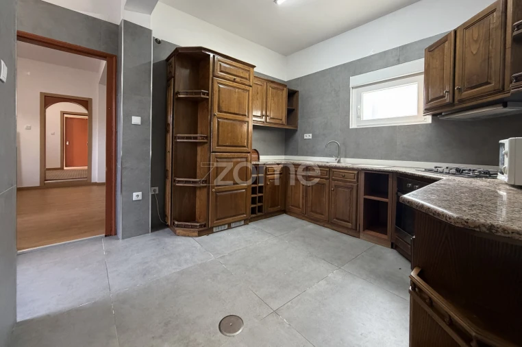 Apartamento T3 para Venda em Frechas Foto 2