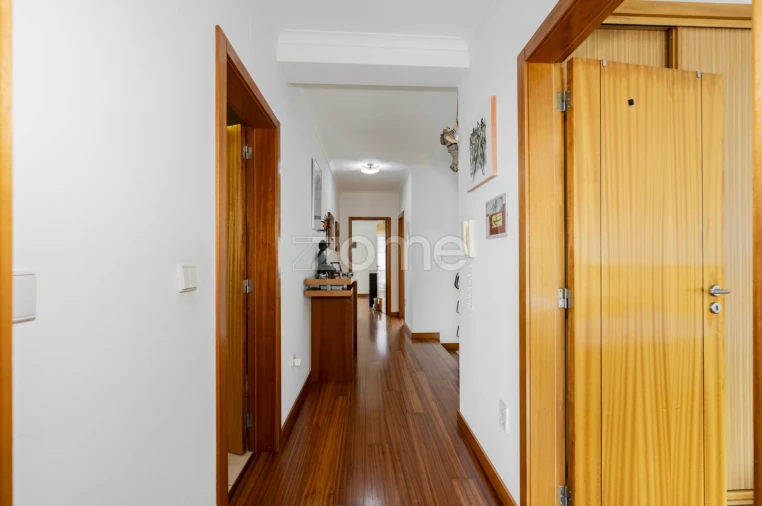 Moradia T5 para Venda em Antas Foto 41