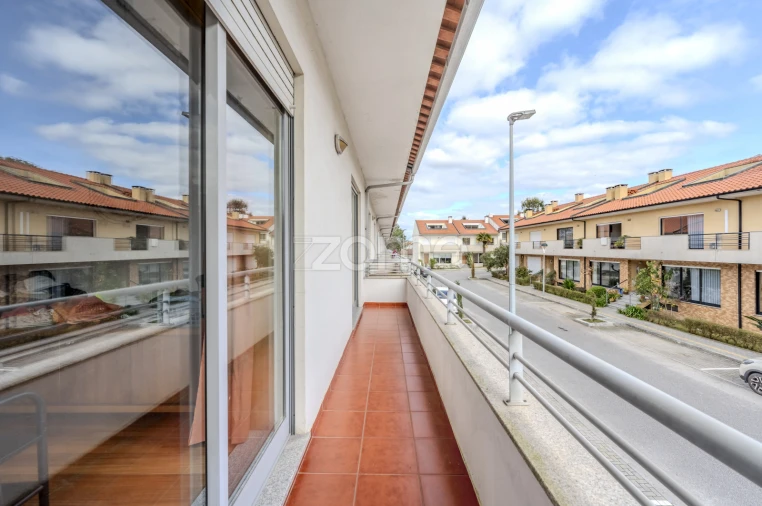 Moradia T5 para Venda em Antas Foto 46