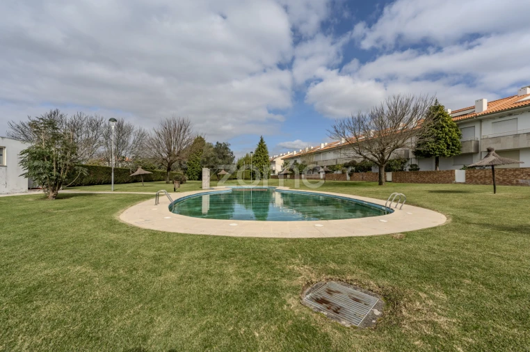 Moradia T5 para Venda em Antas Foto 60