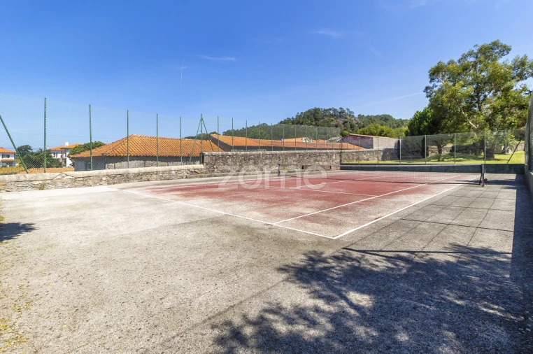 Moradia T5 para Venda em Antas Foto 11