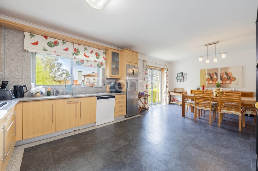 Moradia T5 para Venda em Antas Foto 28