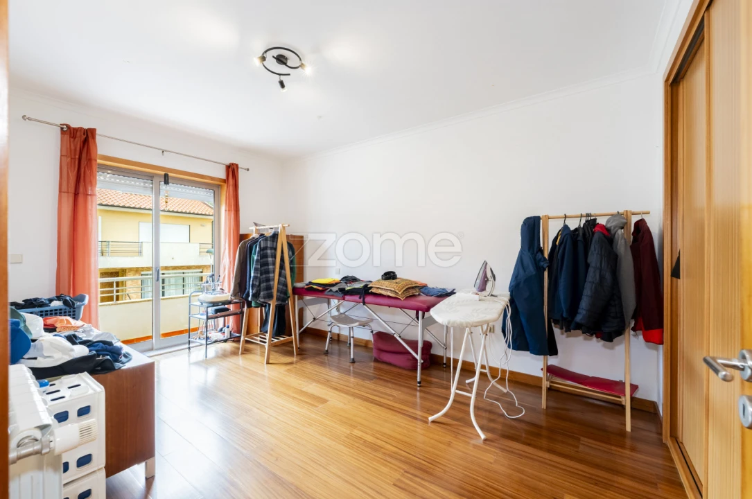 Moradia T5 para Venda em Antas Foto 47