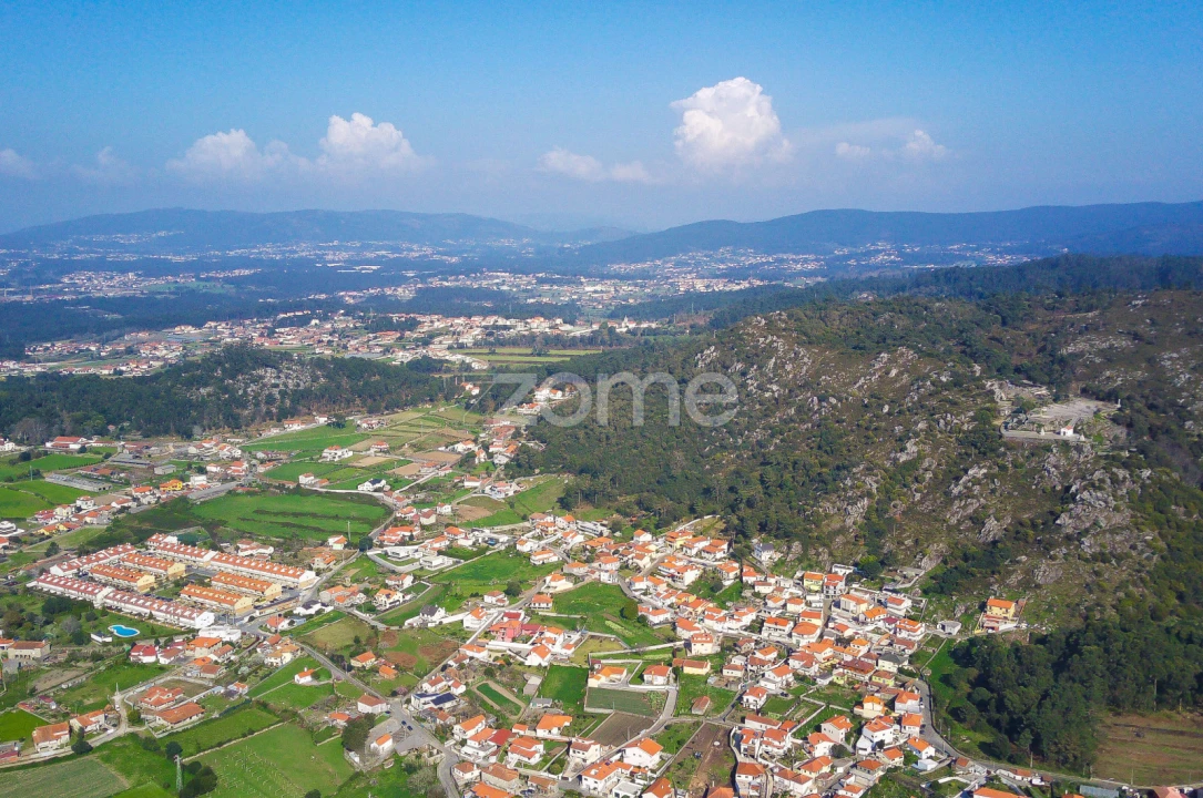 Moradia T5 para Venda em Antas Foto 13