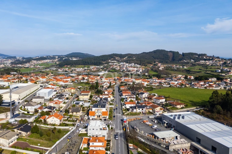 Apartamento T2 para Venda em Landim Foto 50