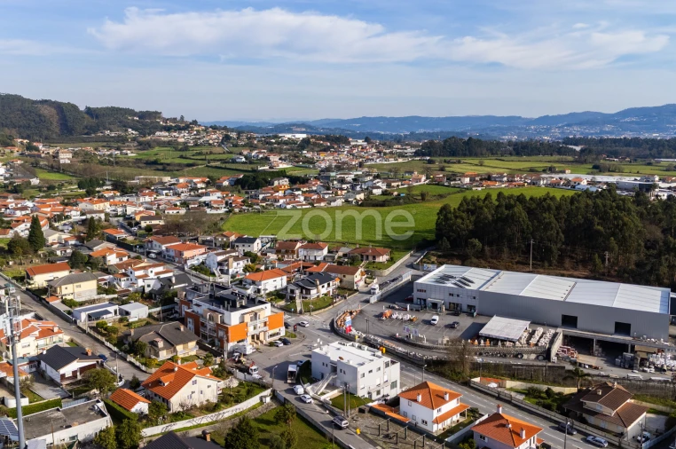 Apartamento T2 para Venda em Landim Foto 51