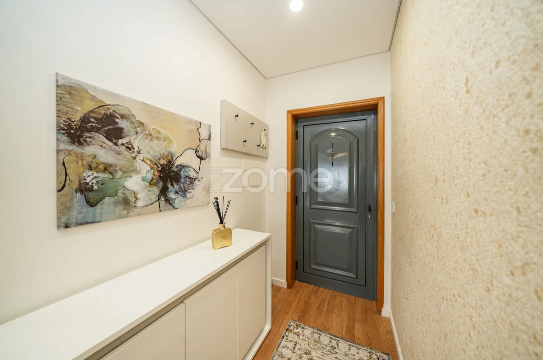 Apartamento T2 para Venda em Landim Foto 10