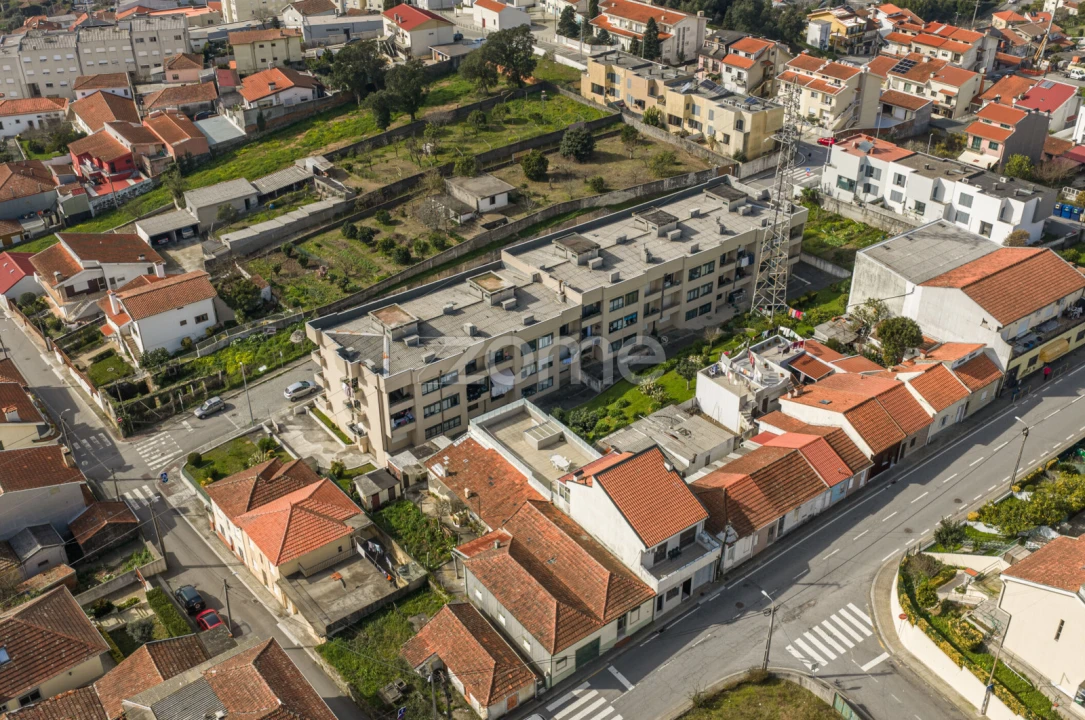 Apartamento T2 para Venda em Fânzeres e São Pedro da Cova Foto 21