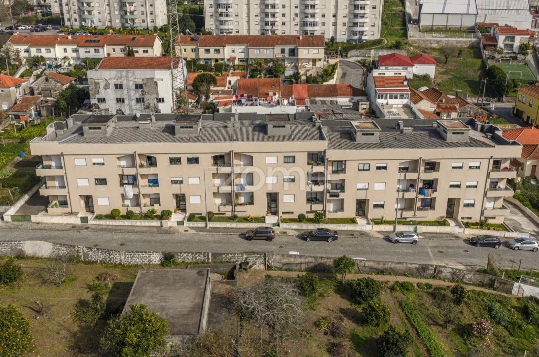 Apartamento T2 para Venda em Fânzeres e São Pedro da Cova Foto 19
