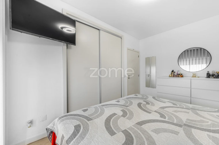 Apartamento T2 para Venda em Fânzeres e São Pedro da Cova Foto 14
