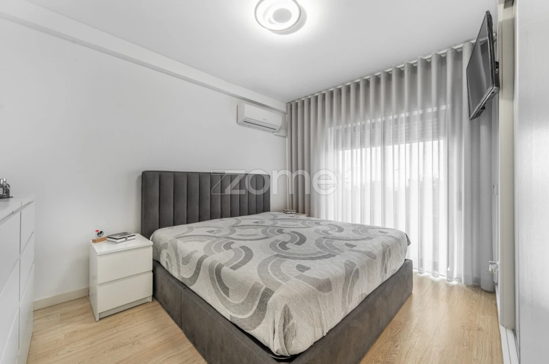 Apartamento T2 para Venda em Fânzeres e São Pedro da Cova Foto 12