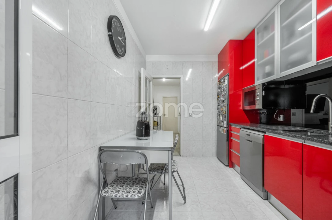 Apartamento T2 para Venda em Fânzeres e São Pedro da Cova Foto 10