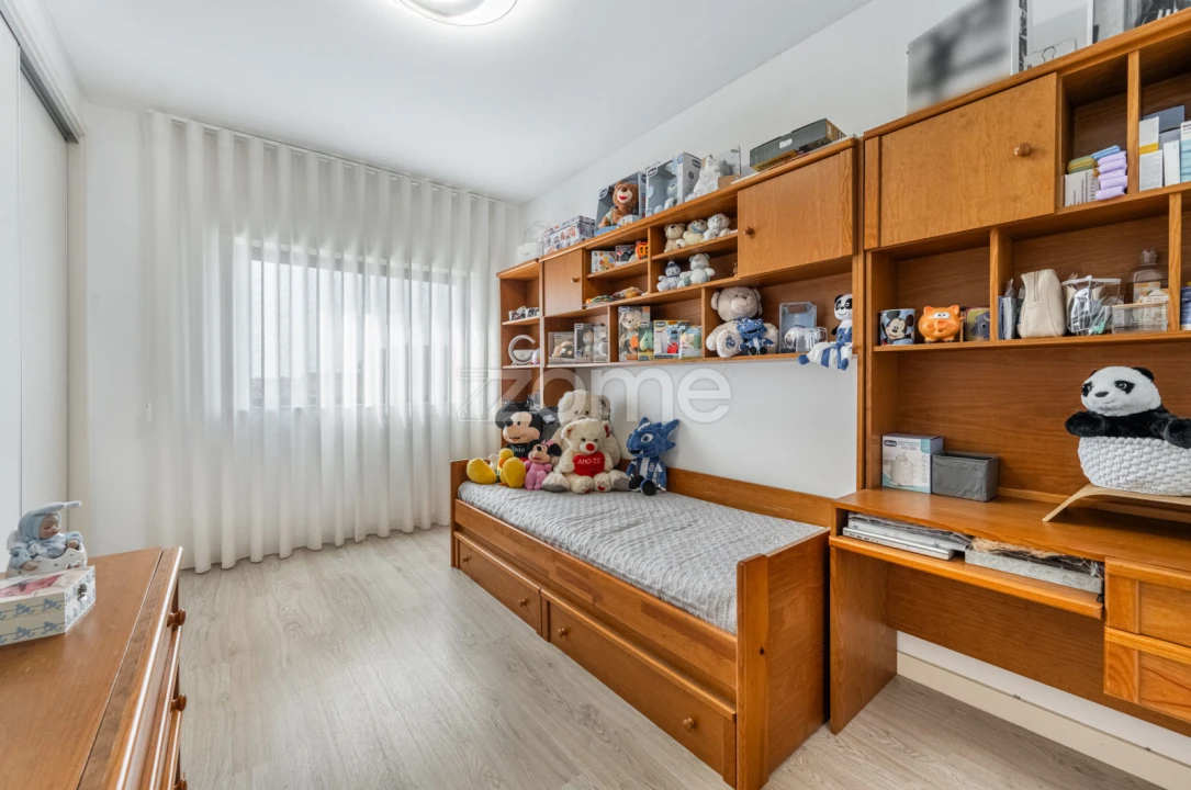 Apartamento T2 para Venda em Fânzeres e São Pedro da Cova Foto 16