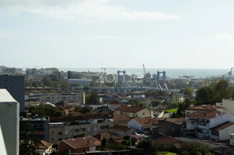 Apartamento T4 para Venda em Matosinhos e Leça da Palmeira Foto 16