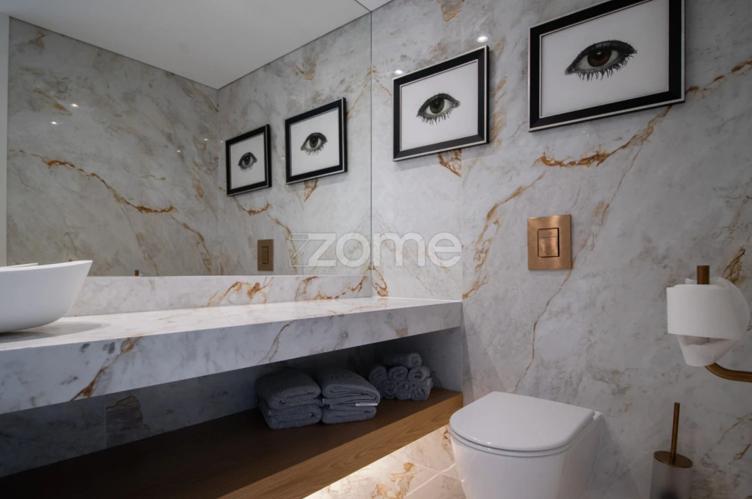 Apartamento T4 para Venda em Matosinhos e Leça da Palmeira Foto 22